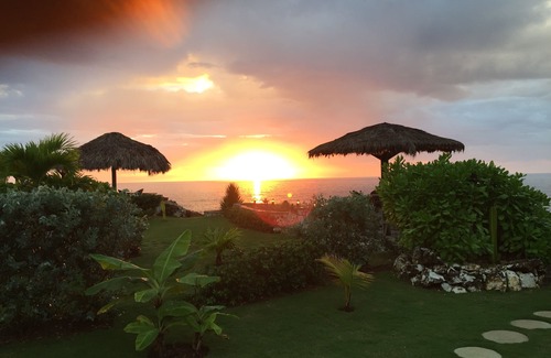 Orange Bay House | Elegant Townhouse with Ocean Views and Private Beach Access