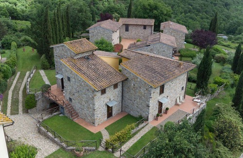 Greve in Chianti House | Perfect Villa Apartment with Pool, Pets Welcome & Amenities