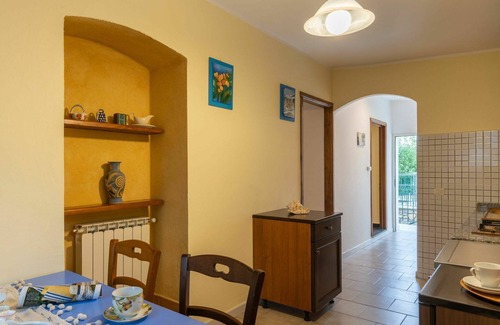 Valloria Apartment | Cozy Apartment for 4 with Hot Tub, Pool & Ocean View