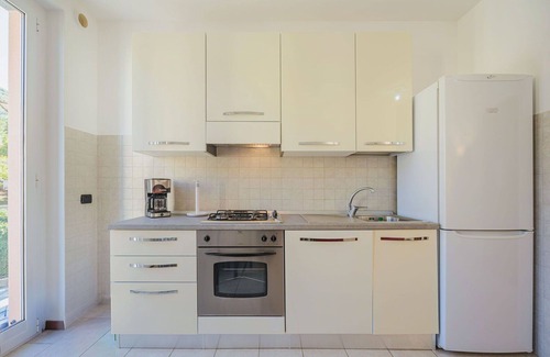 Sestri Levante Apartment | Inviting Apartment for 5 with Ocean View and Free WiFi