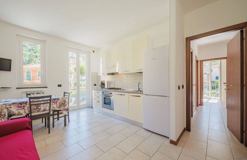 Sestri Levante Apartment | Inviting Apartment for 5 with Ocean View and Free WiFi