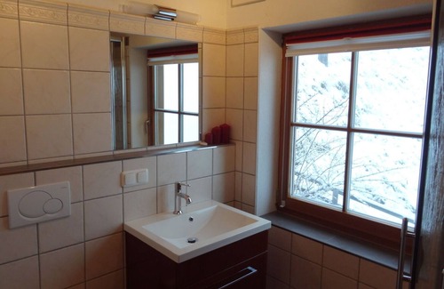 Grosskirchheim Villa | Beautiful apartment in villa for 2 guests with WIFI, TV, balcony, panoramic view and parking