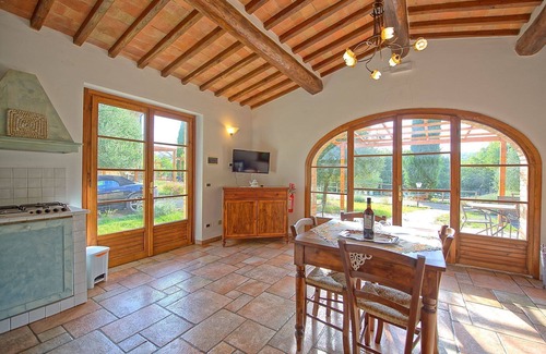Simignano Apartment | Beautiful apartment for 4 guests with pool, WIFI, TV, patio, pets allowed and panoramic view