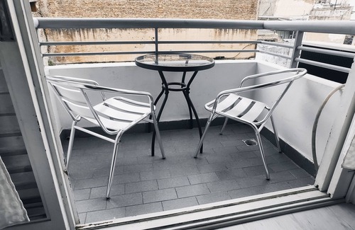 Balvanera Apartment | Cozy Apartment in Prime Congreso Location with Breakfast