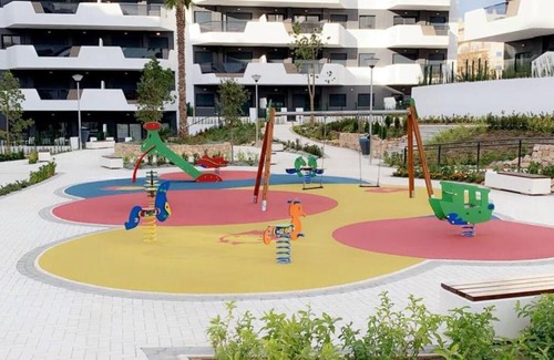 Els Arenals del Sol Apartment | Inviting Apartment Steps from the Ocean with Pool Access