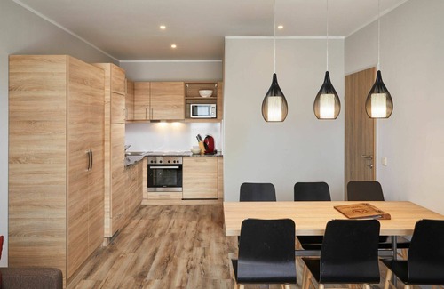 Katschberg Apartment | Beautiful apartment for 6 people with pool, WIFI, TV, balcony, pets allowed and panoramic view