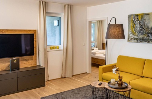 Annenheim Apartment | Beautiful apartment for 6 guests with WIFI, TV, balcony and parking