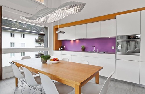 Lenzerheide Apartment | Cozy Apartment for 6 with WIFI, TV and Private Balcony