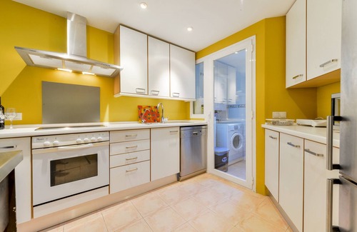 Son Veri Nou Apartment | Elegant Apartment with Sea Views and Three Pools