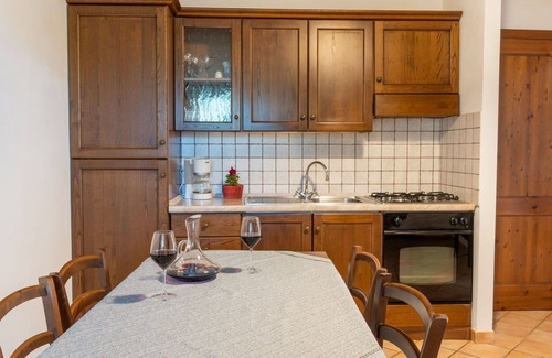 Bolsena Villa | Inviting Villa Apartment for 6 with Pool and Pet Friendly