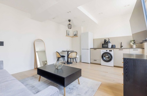Strasbourg -Saint-Denis Apartment | Beautiful apartment - 1BR/4P - Sentier