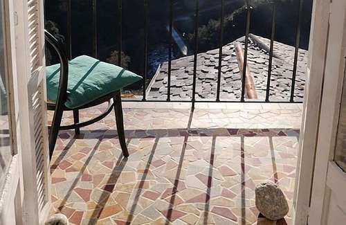 Saorge Apartment | Scenic Apartment with Balcony Overlooking Mountains & River