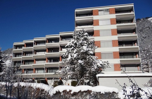 Engelberg Apartment | Cozy Retreat for 2 with WIFI, TV, and Parking Access
