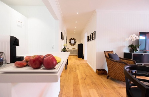 Baden-Baden Apartment | Dream Location Apartment with Ocean View & Spa Amenities