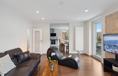 Wernigerode Apartment | Bright Vacation Apartment: Family-Friendly with Spa & Breakfast