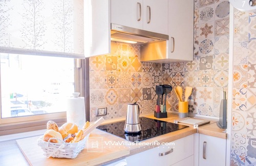 Los Abrigos Apartment | Cozy Apartment in Los Abrigos, Steps from the Sea