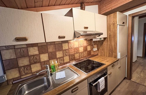 Saalbach-Hinterglemm Apartment | Beautiful apartment for 8 people with WIFI, TV and balcony