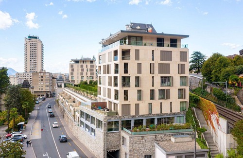 Montreux Apartment | Inviting Apartment for 8 with Pool, Balcony & Panoramic Views