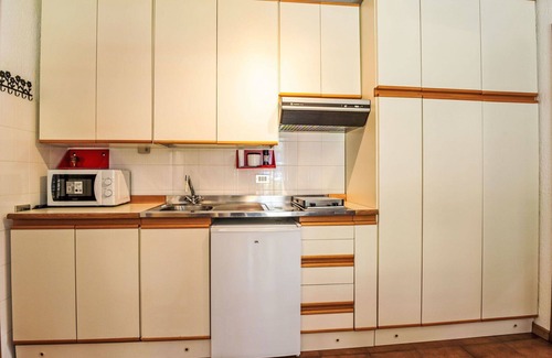 Madesimo Apartment | Beautiful apartment for 3 guests with WIFI, TV, pets allowed and parking