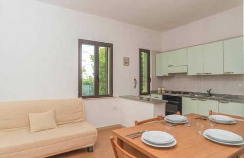 Costa Rei Apartment | Cozy Apartment for 4 with Pool, A/C, and Pet-Friendly Options