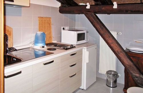 Vito d'Asio Apartment | Inviting Apartment for 4 with Pool, A/C & Pet-Friendly Perks