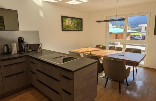 Laengenfeld Apartment | Inviting Apartment for 8 with Hot Tub, Balcony & Parking