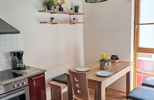 Rauris Apartment | Beautiful apartment for 6 guests with WIFI, pool, TV, terrace and pets allowed