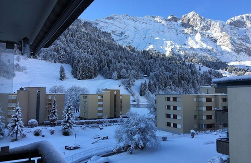 Engelberg Apartment | Beautiful apartment for 4 guests with WIFI, TV and balcony