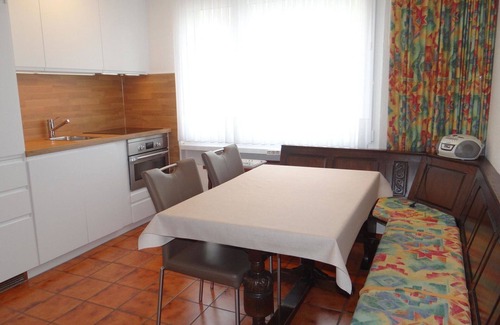 Engelberg Apartment | Beautiful apartment for 4 people with WIFI, TV and balcony