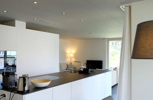 Spiez Apartment | Cozy Apartment for 4 with Internet, Balcony & Parking