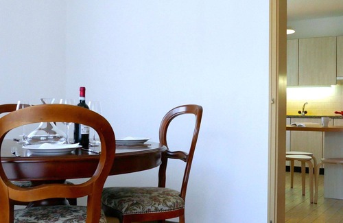 Aquila Apartment | Beautiful apartment for 4 guests with WIFI, TV, balcony, pets allowed and parking