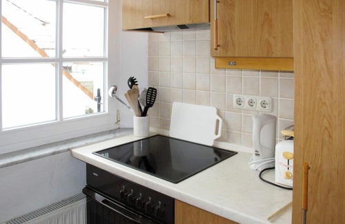 Ostvorpommern Apartment | Cozy Apartment for 4 with Ocean View and Pet-Friendly Stay