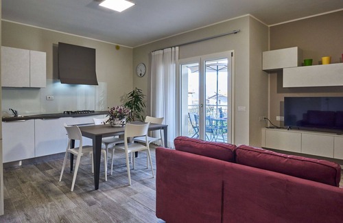Dongo Apartment | Inviting Apartment for 4 with Lake View and Balcony
