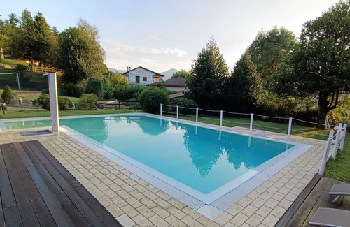 Luino Apartment | Inviting Apartment for 4 with Pool, Terrace & Lake View
