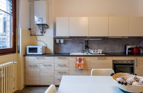 Abbadesse Apartment | Cozy Apartment for 4 with WIFI, A/C & Family-Friendly Amenities