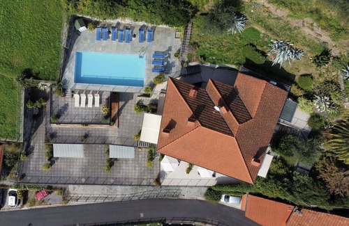 Musso Apartment | Inviting Apartment for 4 with Pool, A/C, and Terrace