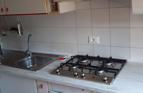 Scanno Apartment | Cozy Apartment for 6 with Spa and Breakfast Included