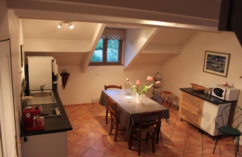 Guillestre Apartment | Cozy Apartment Near Ski Resorts with Breakfast & Family Amenities