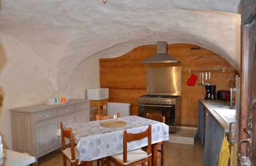 Montgenevre Apartment | Guest Rated 10/10: Cozy Apartment in Montgenèvre Village