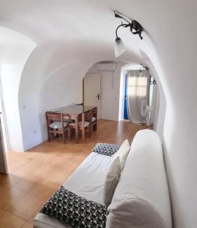Milopotamos Apartment | Ideal Family Apartment for Memorable Getaways