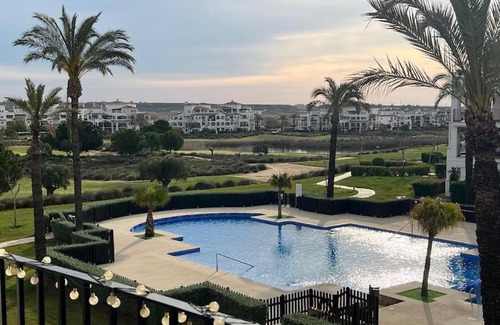 Jeronimo y Avileses y Balsicas de Arriba Apartment | Elegant Golf Resort Apartment with Pool and Breakfast