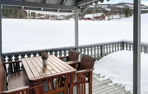 Stor-Elvdal Apartment | Beautiful Apartment in Atna with Full Kitchen Access