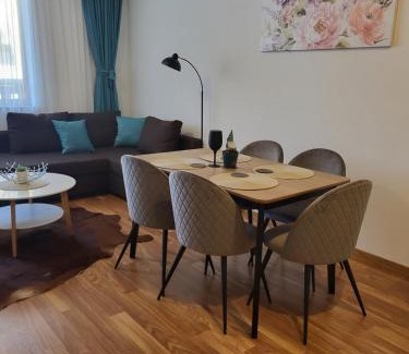Shiligarnika Apartment | Elegant Bansko Apartments - 4 Star with Family & Pet Amenities