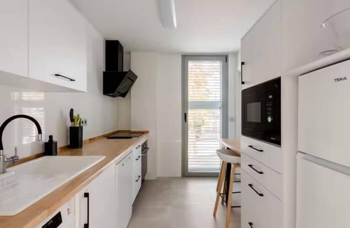 Genil Apartment | Beautiful apartment in the center of Granada