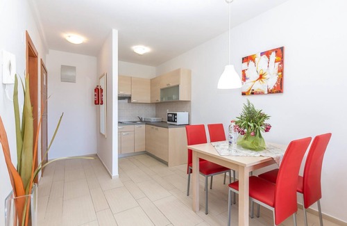 Selce Apartment | Cozy Apartment Near the Sea in Selce - Ocean Views Await