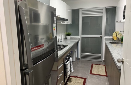 San Eugenio House | Cozy Apartment in the Heart of Lince and San Isidro