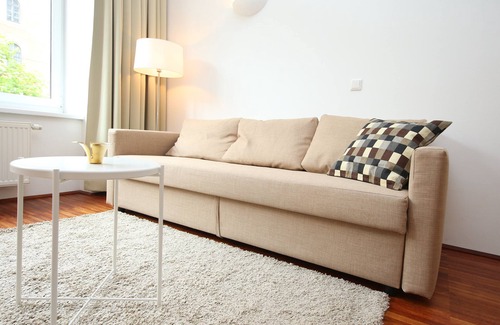 Roßau Apartment | Elegant Apartment in the Heart of Vienna with Breakfast