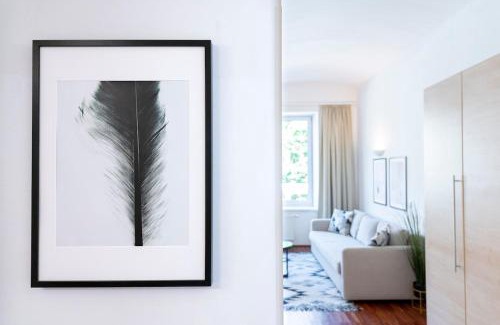 Roßau Apartment | Elegant Apartment in the Heart of Vienna - Pet Friendly!