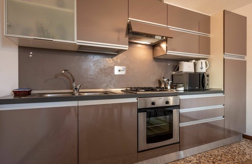 Cortazzone House | Inviting Villa Apartment for 3 with Pool and Pet Friendly