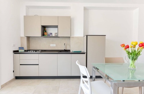 Follonica Apartment | Beautiful apartment for 6 people with A/C, WIFI, TV, terrace and pets allowed